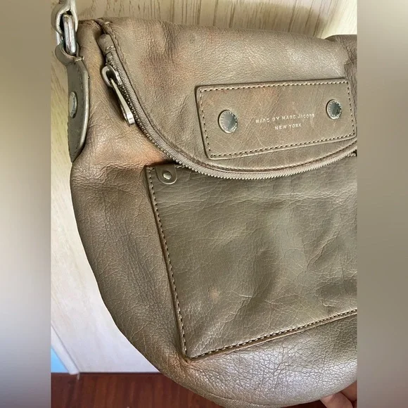 MARC JACOBS Olive Tan DISTRESSED Preppy Leather Flap SHOULDER BAG CROSS BODY - Picture 13 of 16